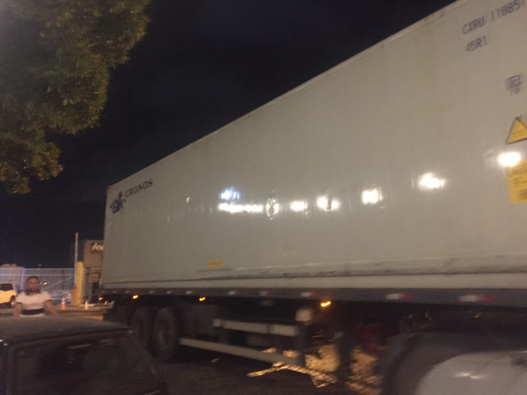 Virada coincidiu com a saída dos caminhões do Porto de Natal 