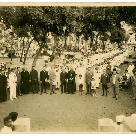 Uma foto da inauguração do monumento da Praça Sete de Setembro – Brechando